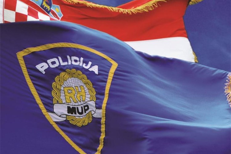 Slika PU_I/zastava policija i RH.jpg